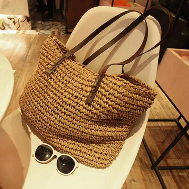 Women Handbag Summer Beach Bag Rattan Woven Handmade Knitted Straw Large Capacity.
