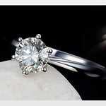 Fine Wedding Rings for Men Women Gift S925 Sterling Silver Color Austrian Crystal Engagement Proposal Ring