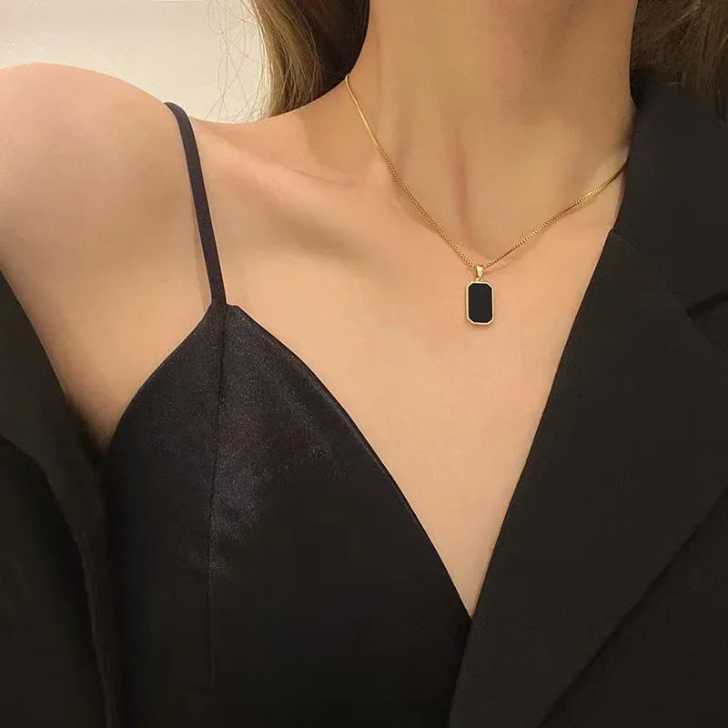 Women Necklace Chain Black Exquisite Minimalist Square Pendant Choker Geometric Collar Chain Jewelry Party Gifts
