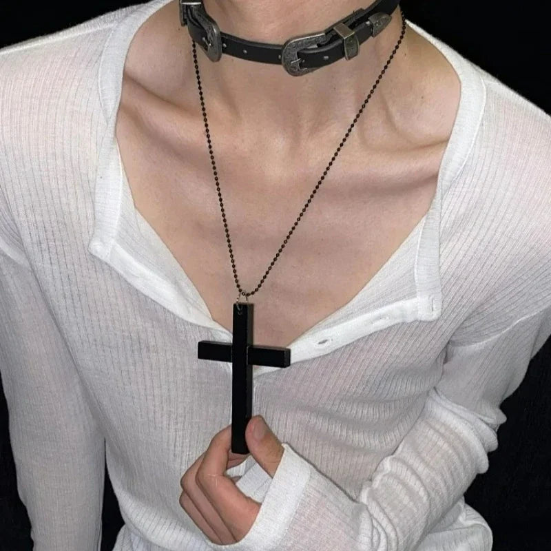 New Gothic Cool Y2K Wood Cross Pendants Necklaces Unisex Charm Chain Choker Necklace Fashion Jewelry