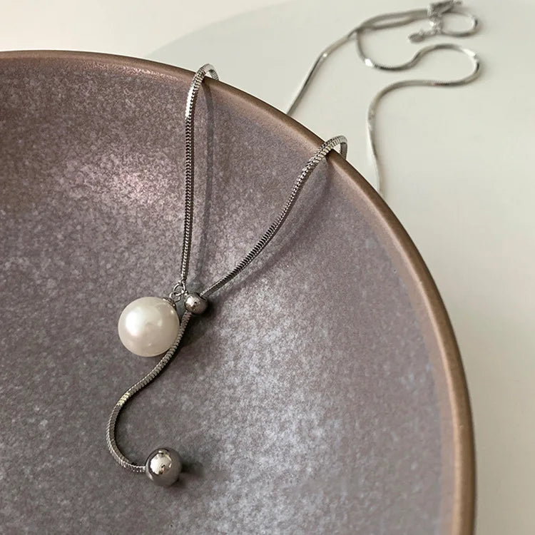 Women Long Necklace With Single Pearl Tassel Adjustable New Fashion Sweater Chain