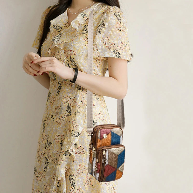 Men's and women's single-shoulder crossbody bags, mini handbags, color-blocked, versatile.