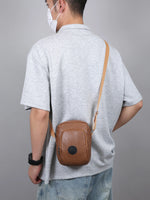 Trendy and Fashionable Men's Crossbody Bag, Versatile Retro Men's Shoulder Bag.