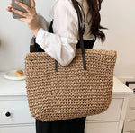 Women Handbag Summer Beach Bag Rattan Woven Handmade Knitted Straw Large Capacity.