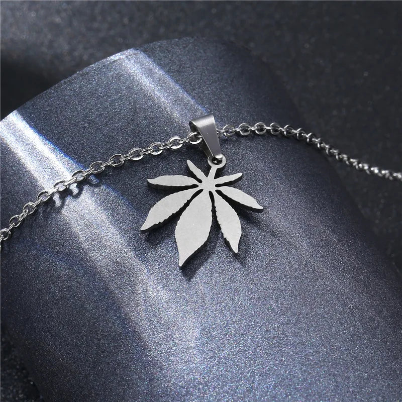 Stainless Steel Necklace For Women Maple Leaf Choker Pendant Chain Engagement Jewelry korean Fashion