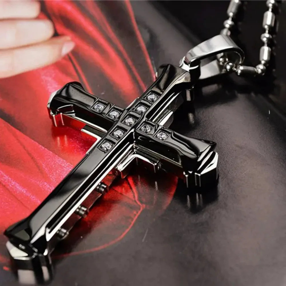 New Male Crystal Cross Jesus Pendant Gold/Black/Blue Color Zirconia Cross Pendant Necklace Stainless Steel Jewelry