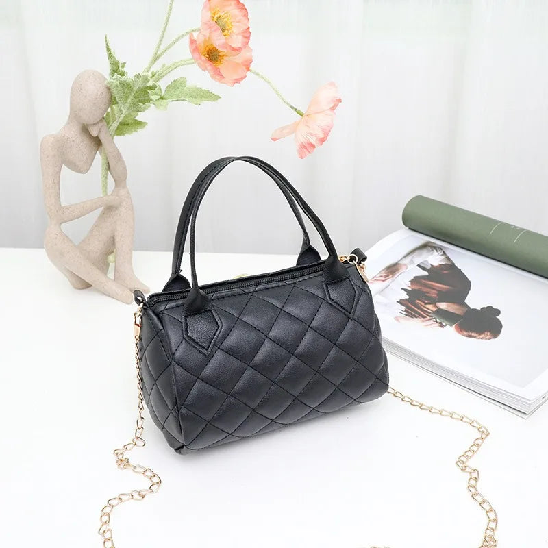 Crossbody Bags for Women Fashion Quilted Shoulder Purse.
