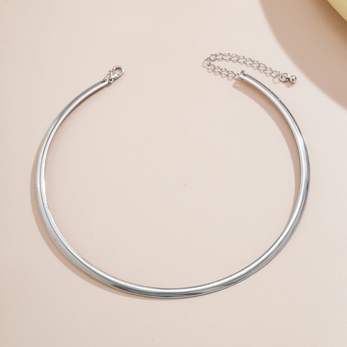 Elegant Simple Chunky Circle Torques Necklace for Women Trendy Choker Collar Fashion Jewelry on the Neck Accessories
