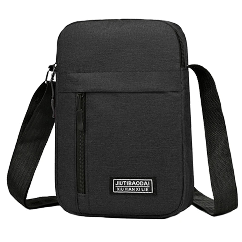 Men's bag suitable for daily use during school. Made of nylon material.