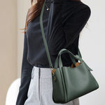 Women's Handbags Retro Fashion Simple New Texture Large Capacity Shoulder Bag.