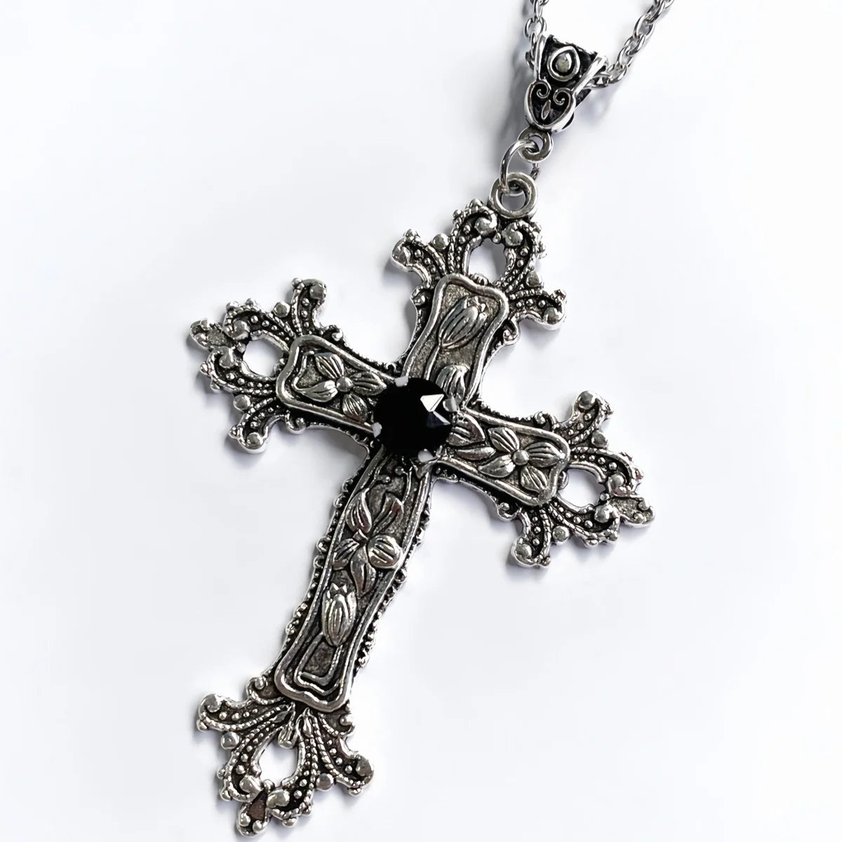 Crystal Big Cross Pendant Necklaces for Women Men Gothic Irregular Cross Clavicle Chain Necklaces Aesthetic Jewelry