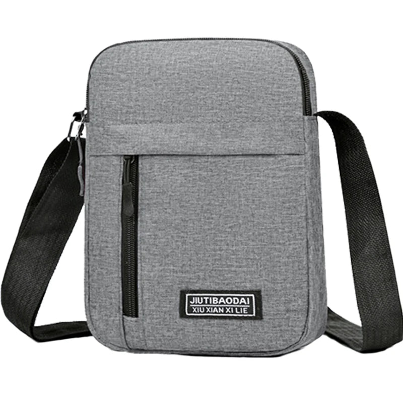 Men's bag suitable for daily use during school. Made of nylon material.