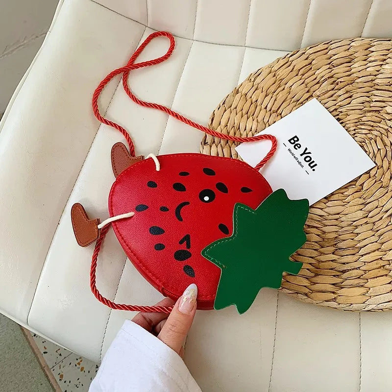 Cute Children Shoulder Bags Cartoon Strawberry Messenger Bag Baby Girls Mini Coin Purse.