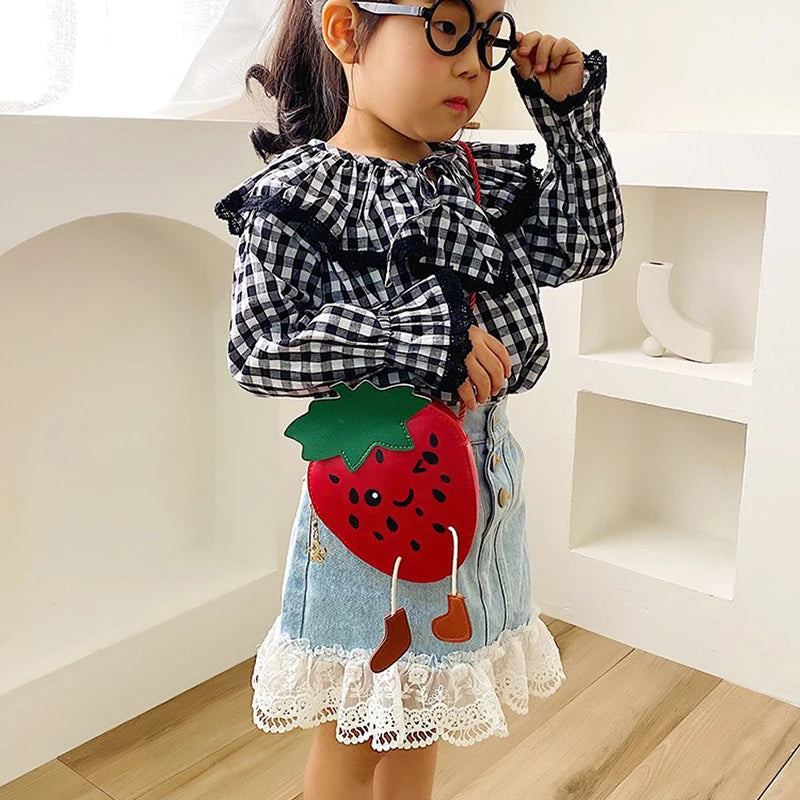 Cute Children Shoulder Bags Cartoon Strawberry Messenger Bag Baby Girls Mini Coin Purse.