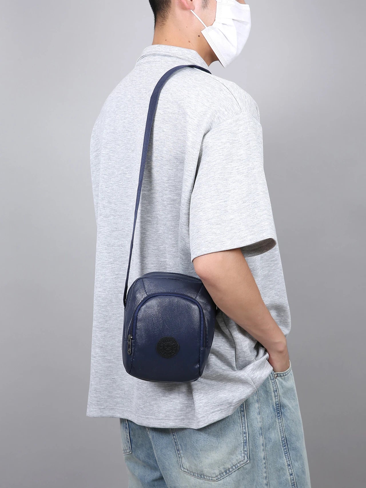 Trendy and Fashionable Men's Crossbody Bag, Versatile Retro Men's Shoulder Bag.