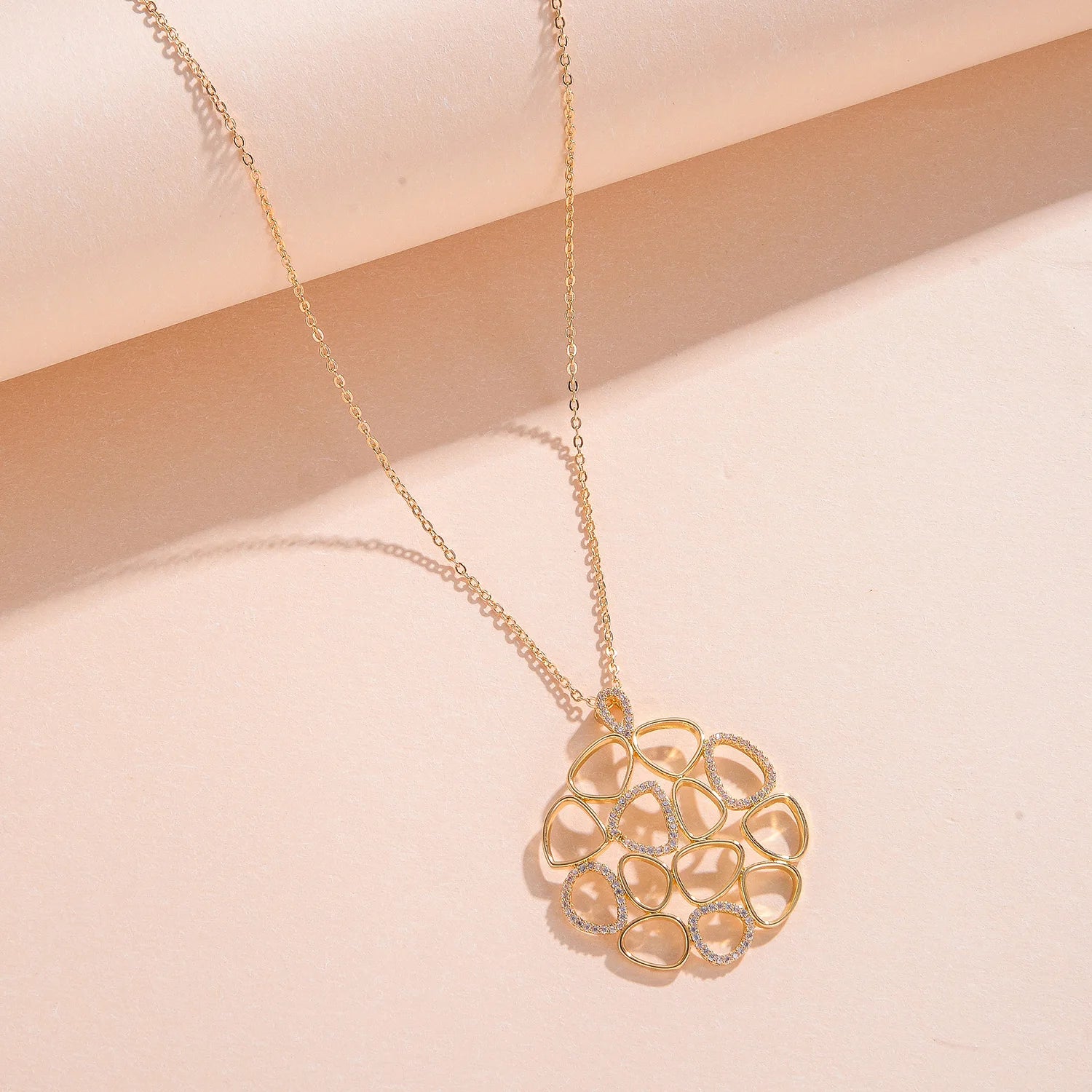 Circle Round Necklaces for Women Long Chain Pendant Party Birthday Gift Daily Wear
