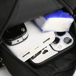 Men's bag suitable for daily use during school. Made of nylon material.