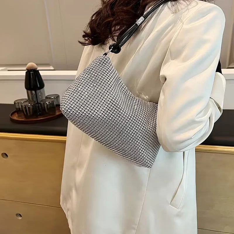 Ladies' Crossbody Handbags.