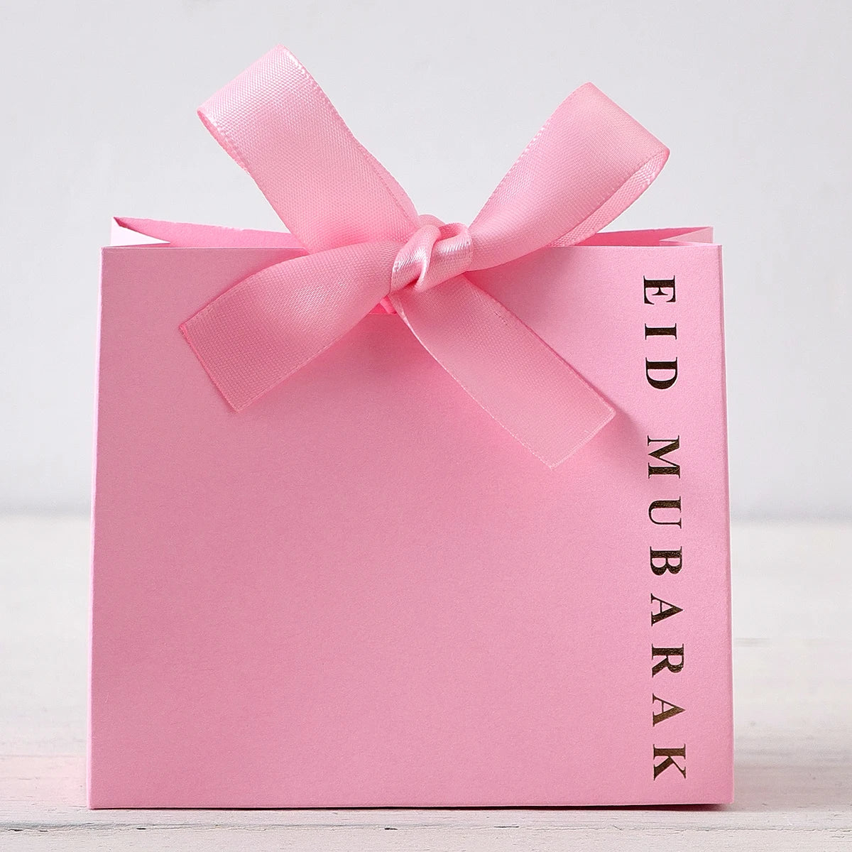 5-Piece Eid Gift Box Is Decorated with Ribbon Bows and Exquisite Paper Packaging, Suitable for Holiday Parties, and Can Hold Candies, Cookies, Jewelry